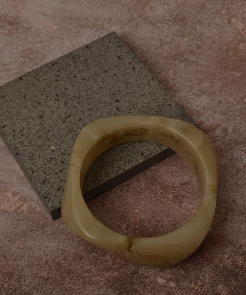 TONE SELECT GOODS（トーンセレクトグッズ）の「【resonance】アクリル クリア/マーブル柄 バングル 【12色展開】（バングル/リストバンド・レディース・その他10/その他8/その他12/その他9/その他7/その他4/その他1/その他11/その他5/その他3/その他2/その他6・FREE）」の6枚目の写真