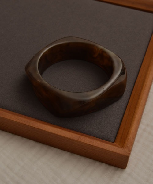 TONE SELECT GOODS（トーンセレクトグッズ）の「【resonance】アクリル クリア/マーブル柄 バングル 【12色展開】（バングル/リストバンド・レディース・その他10/その他8/その他12/その他9/その他7/その他4/その他1/その他11/その他5/その他3/その他2/その他6・FREE）」の21枚目の写真