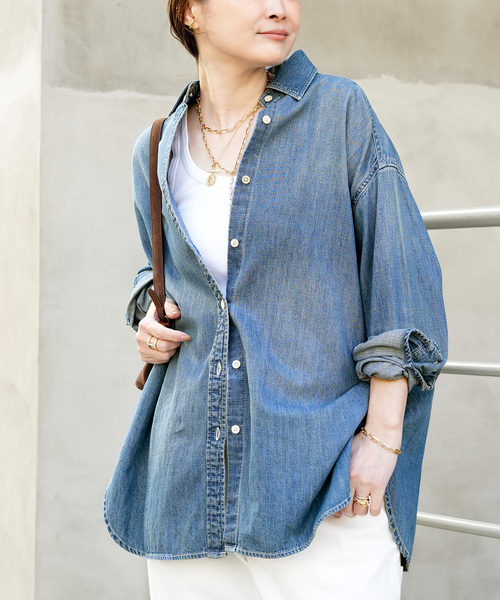 Lee（リー）の「追加 Lee デニムシャツ（シャツ/ブラウス・レディース・ネイビー・FREE）」の2枚目の写真