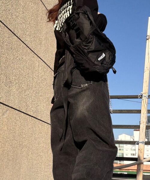 MACNI(マクニ)の「TRACKER NYLON BACKPACK BLACK(バックパック/リュック・レディース・ブラック・FREE)」の6枚目の写真