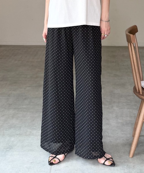 She's Closet(シーズクローゼット)の「水玉 ドット柄 ストレート ロング ワイド パンツ シフォン シアー イージーパンツ(その他パンツ・レディース・ネイビー/ブラック/オフホワイト・FREE)」の3枚目の写真