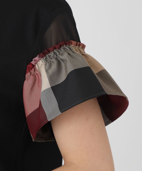 BLUE LABEL CRESTBRIDGE（ブルーレーベルクレストブリッジ）の「【接触冷感】プレーティング天竺チェックスリーブTシャツ（Tシャツ/カットソー・レディース・ブラック/ベビーピンク/ホワイト/ダークネイビー・38/40）」の15枚目の写真