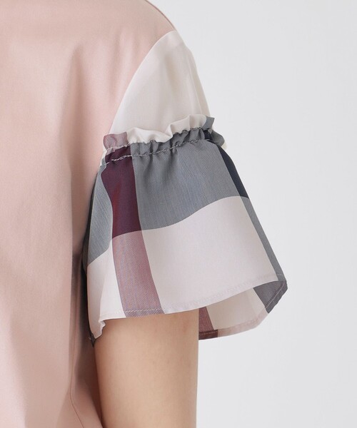 BLUE LABEL CRESTBRIDGE（ブルーレーベルクレストブリッジ）の「【接触冷感】プレーティング天竺チェックスリーブTシャツ（Tシャツ/カットソー・レディース・ブラック/ベビーピンク/ホワイト/ダークネイビー・38/40）」の21枚目の写真