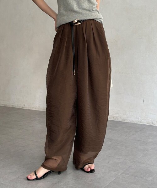 DouDou（ドゥドゥ）の「【WEB限定】オーガンジータックパンツ（その他パンツ・レディース・グレイッシュベージュ/ブラウン/ブラック・FREE）」の18枚目の写真