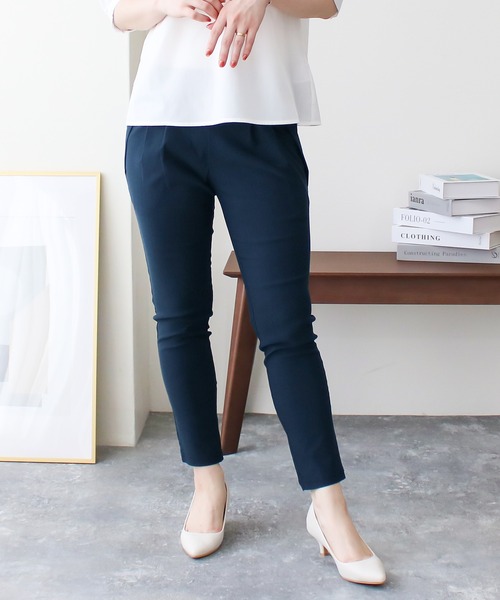 NYLAUS（ナイラス）の「【SG】2タック 超ストレッチテーパードパンツ（その他パンツ・レディース・カーキ/ホワイト/ブラック/ベージュ/ネイビー/グレイッシュベージュ・L/LL/M/4L/S）」の6枚目の写真