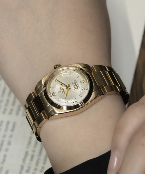 Vivienne Westwood(ヴィヴィアンウエストウッド)の「「Vivienne Westwood/ヴィヴィアン・ウエストウッド」タヴィストック - レディース シャンパン サンレイ ダイヤル & ゴールド ブレスレット(アナログ腕時計・レディース・ゴールド・28mm)」の10枚目の写真