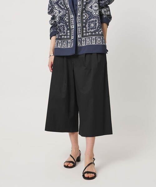 UNITED ARROWS(ユナイテッドアローズ)の「ギャバ クロップド パンツ(その他パンツ・レディース・オフホワイト/ダークブラウン/ブラック・36/38)」の20枚目の写真