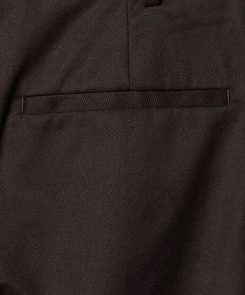 UNITED ARROWS(ユナイテッドアローズ)の「ギャバ クロップド パンツ(その他パンツ・レディース・オフホワイト/ダークブラウン/ブラック・36/38)」の6枚目の写真