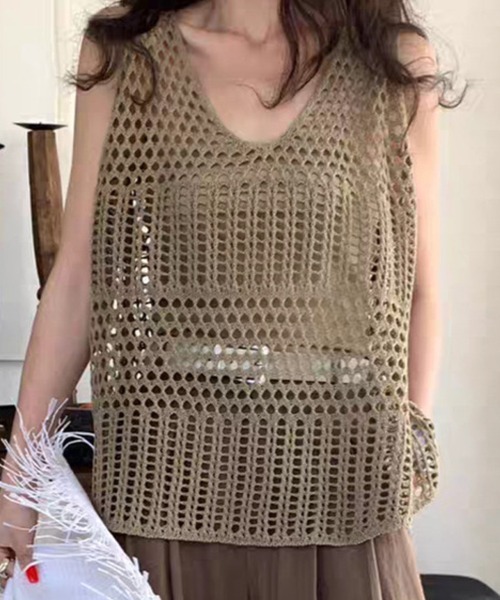 mielu（ミエル）の「クロシェ編みルーズノースリニット（ニット/セーター・レディース・イエロー/ブラック/ブラウン/ホワイト・FREE）」の3枚目の写真