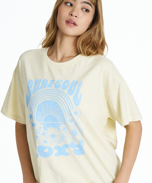 ROXY(ロキシー)の「ROXY RAINBOW ROXY Tシャツ 【2026年夏モデル】(Tシャツ/カットソー・レディース・ブラック/ピンク/イエロー・LARGE/MEDIUM/SMALL)」の3枚目の写真