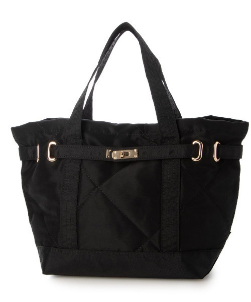 cache cache（カシュ カシュ）の「カシュカシュ cachecache / ヒネリ金具2wayナイロンキルティングトートM（トートバッグ・レディース・ベージュ/チョコ/ブラック・FREE）」の11枚目の写真