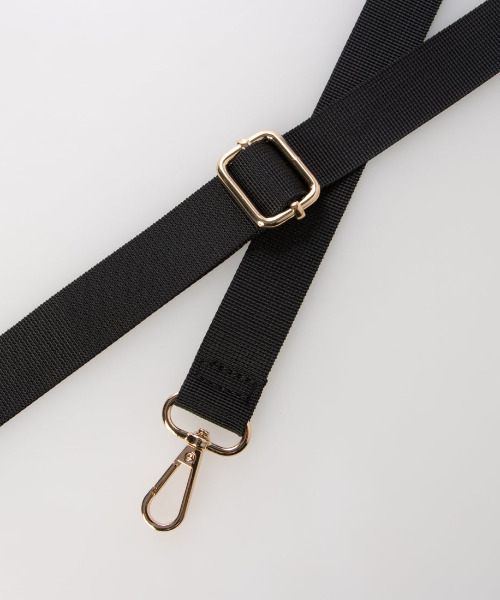 cache cache（カシュ カシュ）の「カシュカシュ cachecache / ヒネリ金具2wayナイロンキルティングトートM（トートバッグ・レディース・ベージュ/チョコ/ブラック・FREE）」の16枚目の写真