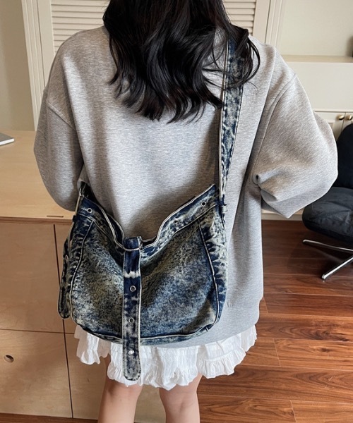 Teem Store（チームストア）の「デニム ミニワンショルダーバッグ　斜めがけ　ペットボトル（ショルダーバッグ・レディース・ブルー/ブラック・F）」の9枚目の写真