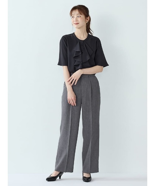 Perfect Suit FActory(パーフェクトスーツファクトリー)の「【接触冷感/UVカット・夏向け/ウォッシャブル】フリルリボンブラウス オフホワイト/D.ブラウン/サックス/ネイビー(シャツ/ブラウス・レディース・オフホワイト/ダークブラウン/ネイビー/サックスブルー・M/S/L)」の17枚目の写真