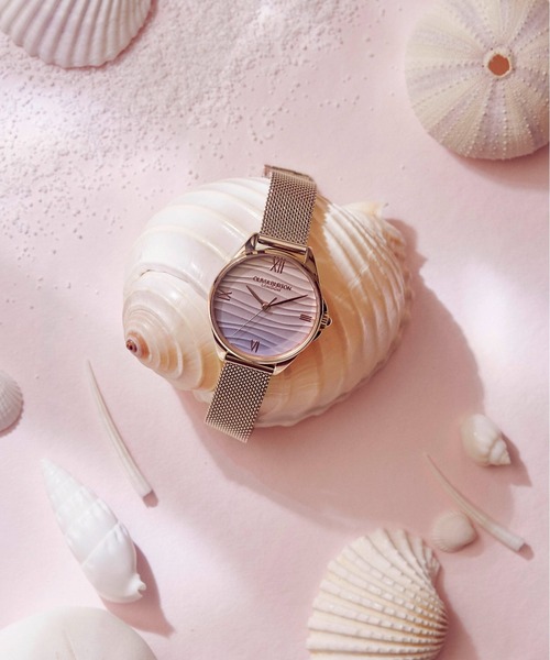 OLIVIA BURTON(オリビアバートン)の「「OLIVIA BURTON/オリビアバートン」シグネチャー - 30mm アジュール ゴールド メッシュ(アナログ腕時計・レディース・イエローゴールド・30mm)」の7枚目の写真