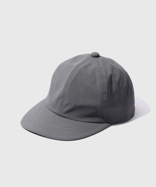 ADAM ET ROPE'（アダムエロペ）の「ストレッチ ナイロン キャップ / UVケア（キャップ・メンズ・チャコールグレー/ブラック・FREE）」の2枚目の写真