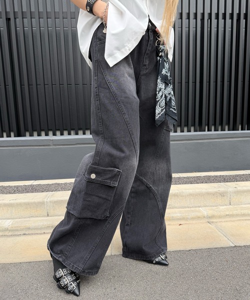 Figments(フィグメンツ)の「アシメフラップバギー(デニムパンツ・レディース・ブラック/インディゴブルー・MEDIUM/SMALL/LARGE)」の6枚目の写真