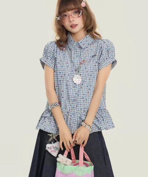 GEMEDA（ジェメダ）の「チェック柄シャーリングペプラムブラウス／フリル半袖トップス（シャツ/ブラウス・レディース・ブルー/ベージュ・M）」の10枚目の写真