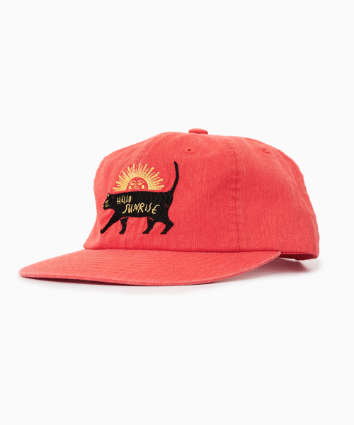 HELLO SUNRISE(ハローサンライズ)の「Washed VTG Cat Logo 6panel Cap_Scarlet Orange(キャップ・レディース・オレンジ・OS)」の2枚目の写真