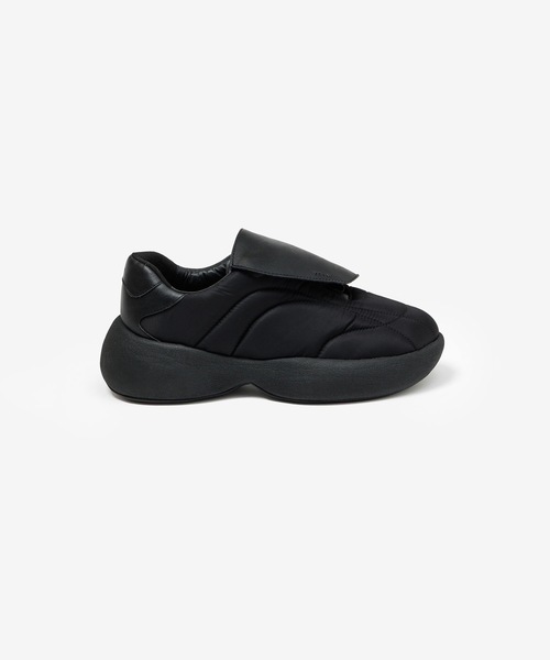 VEIN (ヴェイン)の「ナイロンツイルパファー クリートトレーナー / NY TWILL PUFFER CLEAT TRAINER(スニーカー・メンズ・ブラック・43/42/41)」の3枚目の写真