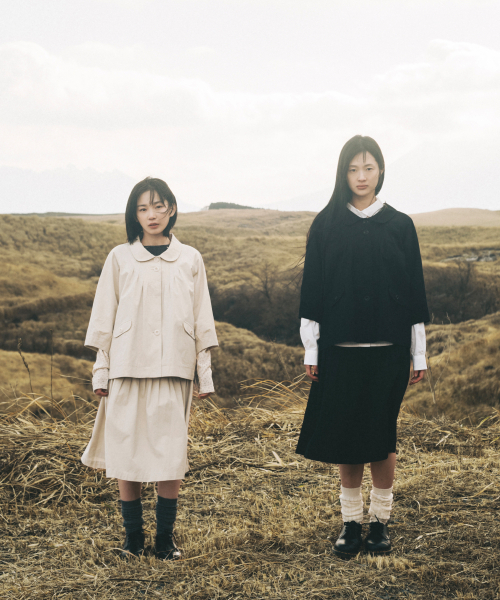 OHESHIO（オヘシオ）の「ROUNDED COLLAR COTTON JACKET, BLACK（その他アウター・レディース・その他・FREE）」の5枚目の写真