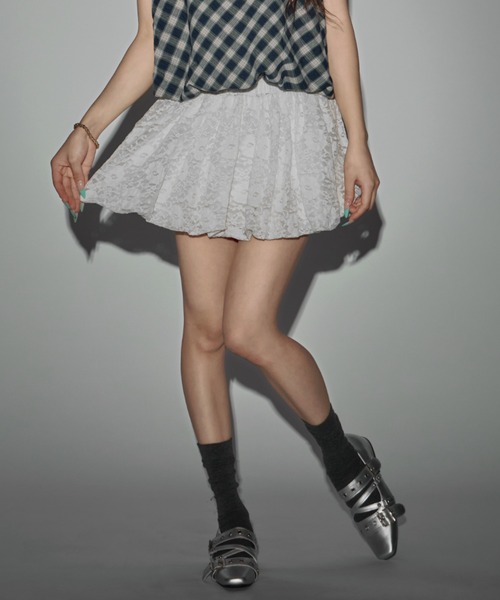 CeLess(セレス)の「All-lace Shorts / 総レースショートパンツ(スウェットパンツ・レディース・ブラック/ホワイト・FREE)」の4枚目の写真
