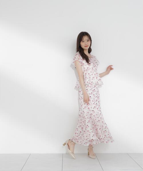 PROPORTION BODY DRESSING(プロポーションボディドレッシング)の「フラワープリントペプラムブラウス / 1216210701(シャツ/ブラウス・レディース・ホワイト系その他/ブラック・SMALL/MEDIUM)」の4枚目の写真