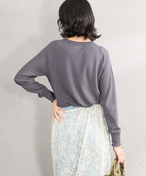 HANES（ヘインズ）の「[HANES/ヘインズ] サーマル クルーネックロングスリーブカットソー（Tシャツ/カットソー・レディース・オフホワイト/レッド/グレー・L/M）」の18枚目の写真