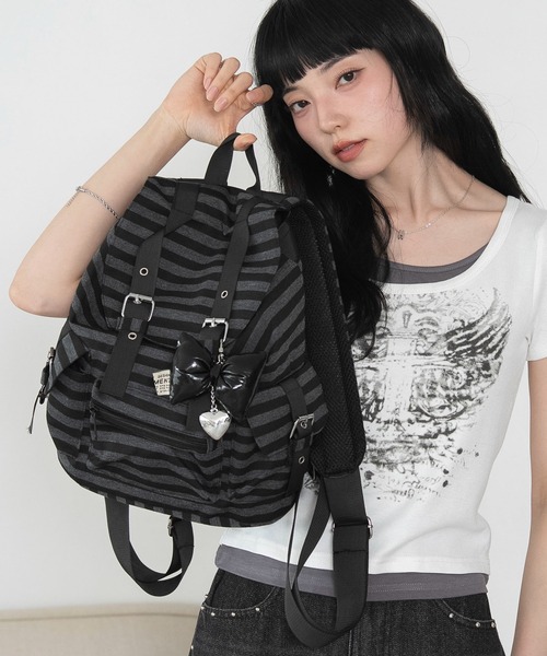 WEGO(ウィゴー)の「WEGO/【26年春夏新作】ボーダー柄フラップリュック(バックパック/リュック・レディース・グレー系その他5・FREE)」の12枚目の写真