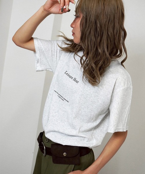 gossara(ゴサラ)の「【デイリー使いにぴったり】フロントロゴプリントT(Tシャツ/カットソー・レディース・ホワイト/ネイビー/オートミール・FREE)」の13枚目の写真