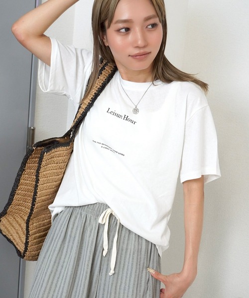 gossara(ゴサラ)の「【デイリー使いにぴったり】フロントロゴプリントT(Tシャツ/カットソー・レディース・ホワイト/ネイビー/オートミール・FREE)」の19枚目の写真
