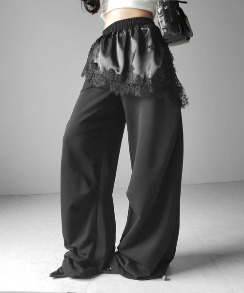 me+em select(ミームセレクト)の「【 2color 】レースドッキングレイヤードスウェットワイドパンツ / lace docking layered sweat wide pants(スウェットパンツ・レディース・ブラック/ホワイト・FREE)」の14枚目の写真