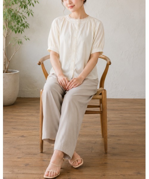 FAZVY(ファズビー)の「レーストリムブラウス(シャツ/ブラウス・レディース・ブラック/ベージュ・M)」の19枚目の写真