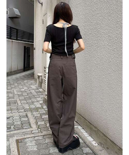 MURUA(ムルーア)の「ベーシックバレルレッグパンツ(その他パンツ・レディース・ブラック/アイボリー/ブラウン・1/2)」の20枚目の写真