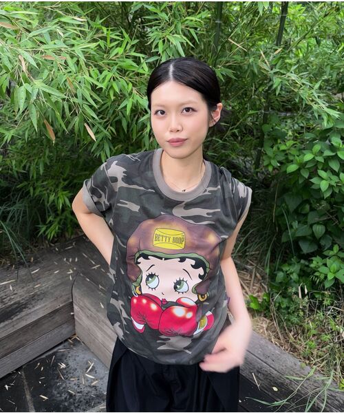 LAUGHER（ラファー）の「[ベティブープ] ボクサーTシャツ - カモ（Tシャツ/カットソー・レディース・その他・SMALL/MEDIUM/LARGE/X-LARGE）」の6枚目の写真
