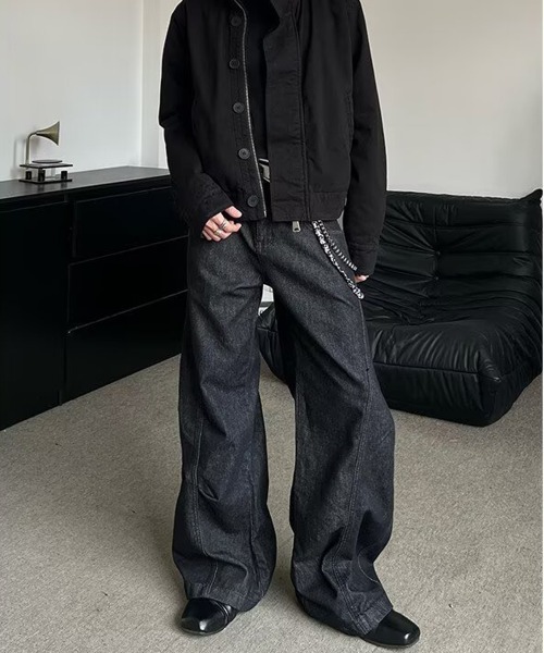 NEW GENTLEMAN(ニュージェントルマン)の「ヴェネトブラック ワイドバギー カーブ パンツ(デニムパンツ・メンズ・ブラック・M/S/L)」の5枚目の写真