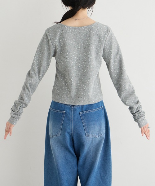 forksy.(フォルクシー)の「【forksy.】スクエアネック ワッフル シャーリングカフスカーディガン / 無地・ボーダー・花柄(カーディガン/ボレロ・レディース・ホワイト系/グレー系/ネイビー系/ブラック系/ブラック・FREE)」の10枚目の写真