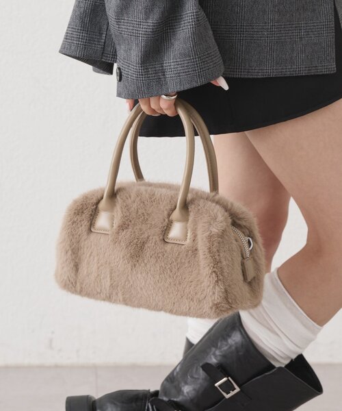 mystic(ミスティック)の「miniファーBAG(トートバッグ・レディース・ブラウン/ブラック・ONE SIZE)」の1枚目の写真