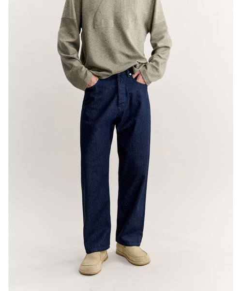 Maison Kitsune(メゾンキツネ)の「WIDE JEANS(デニムパンツ・メンズ・ネイビー・28/27/32/31/30/29)」の6枚目の写真