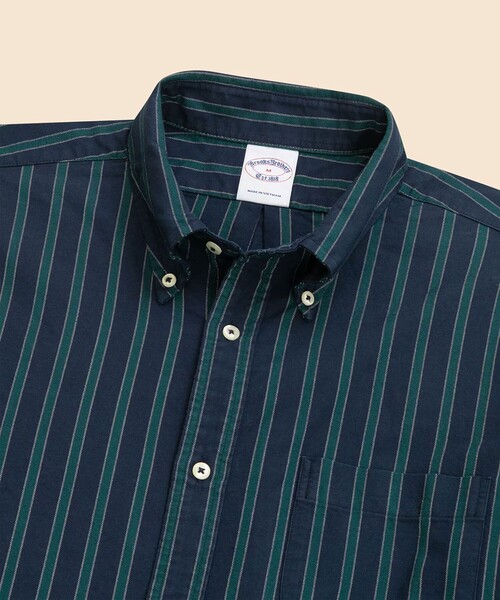 BROOKS BROTHERS(ブルックスブラザーズ)の「オックスフォード シーズナルパターン フライデーシャツ(シャツ/ブラウス・メンズ・ホワイト/ネイビー/ストライプ/ラベンダー/バーガンディー・MEDIUM/X-LARGE/LARGE/SMALL)」の10枚目の写真