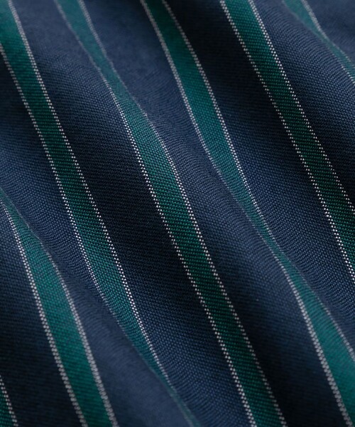 BROOKS BROTHERS(ブルックスブラザーズ)の「オックスフォード シーズナルパターン フライデーシャツ(シャツ/ブラウス・メンズ・ホワイト/ネイビー/ストライプ/ラベンダー/バーガンディー・MEDIUM/X-LARGE/LARGE/SMALL)」の11枚目の写真