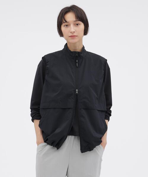 MARGARET HOWELL（マーガレットハウエル）の「RECYCLED NYLON LIGHTWEIGHT RIP STOP BLOUSON（ブルゾン・レディース・ネイビー系1/グレー系その他・2）」の10枚目の写真