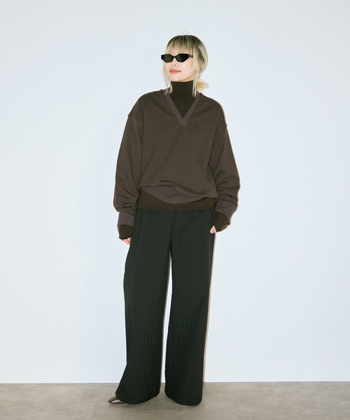 CITYSHOP(シティーショップ)の「《追加3》V-NECK スウェット(スウェット・レディース・ブラウン/グレー・FREE)」の13枚目の写真