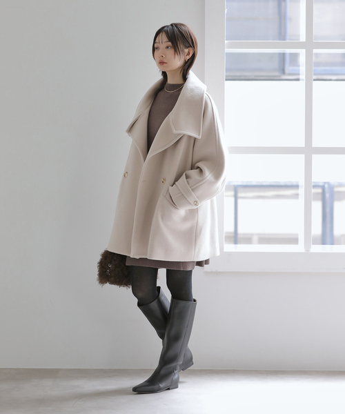 La TOTALITE(ラトータリテ)の「シャルムビーバーショートコート(その他アウター・レディース・サファリグリーン/ベージュ/ネイビー・38/36)」の4枚目の写真