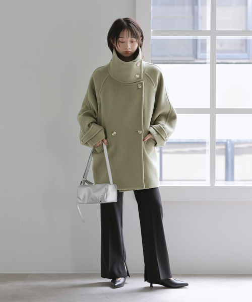 La TOTALITE(ラトータリテ)の「シャルムビーバーショートコート(その他アウター・レディース・サファリグリーン/ベージュ/ネイビー・38/36)」の11枚目の写真