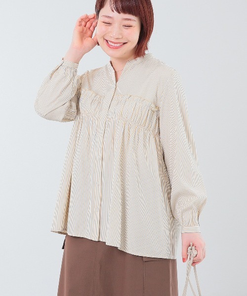MB mint breeze（エムビーミントブリーズ）の「【WEB限定】【大きいサイズ】胸元シャーリングシャツ（シャツ/ブラウス・レディース・ネイビー/ベージュ/ブルーグレー・LL/4L/3L/6L/5L）」の15枚目の写真