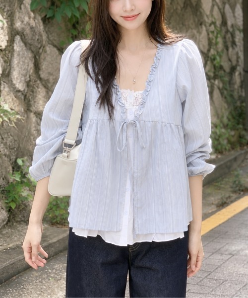 Amulet(アミュレット)の「フリルドッキングストライプブラウス(シャツ/ブラウス・レディース・ネイビー/ブルー・M/L/XL)」の16枚目の写真