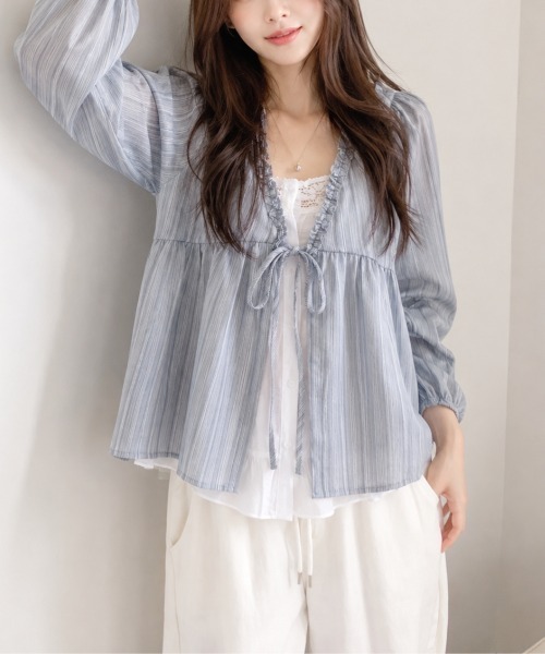 Amulet(アミュレット)の「フリルドッキングストライプブラウス(シャツ/ブラウス・レディース・ネイビー/ブルー・M/L/XL)」の21枚目の写真