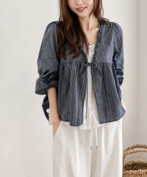 Amulet(アミュレット)の「フリルドッキングストライプブラウス(シャツ/ブラウス・レディース・ネイビー/ブルー・M/L/XL)」の22枚目の写真
