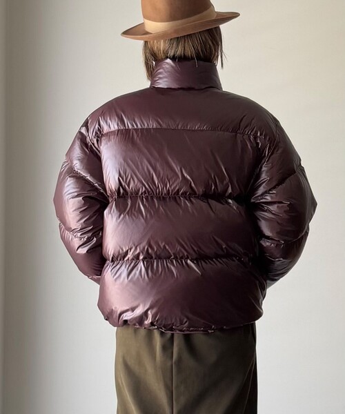 Demi-Luxe BEAMS(デミルクス ビームス)の「【別注】エディター坪田あさみ × WOOLRICH × Demi-Luxe BEAMS / パッカブル コクーン ダウンブルゾン(ブルゾン・レディース・パープル/ダークブラウン・ONE SIZE)」の11枚目の写真